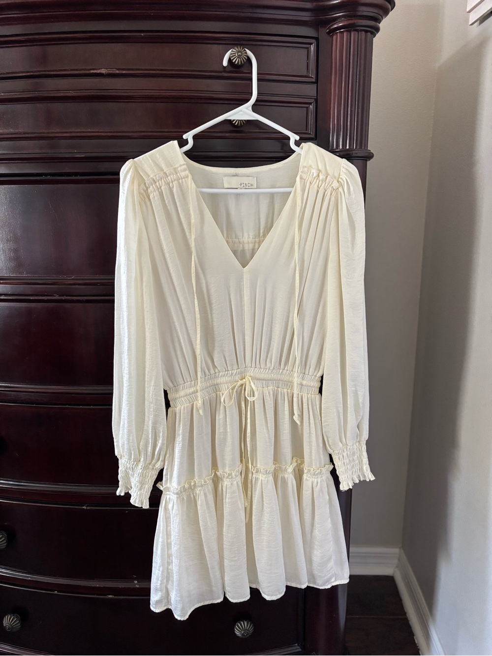 Pinch Cream Long-Sleeve V-Neck Tiered Mini Dress